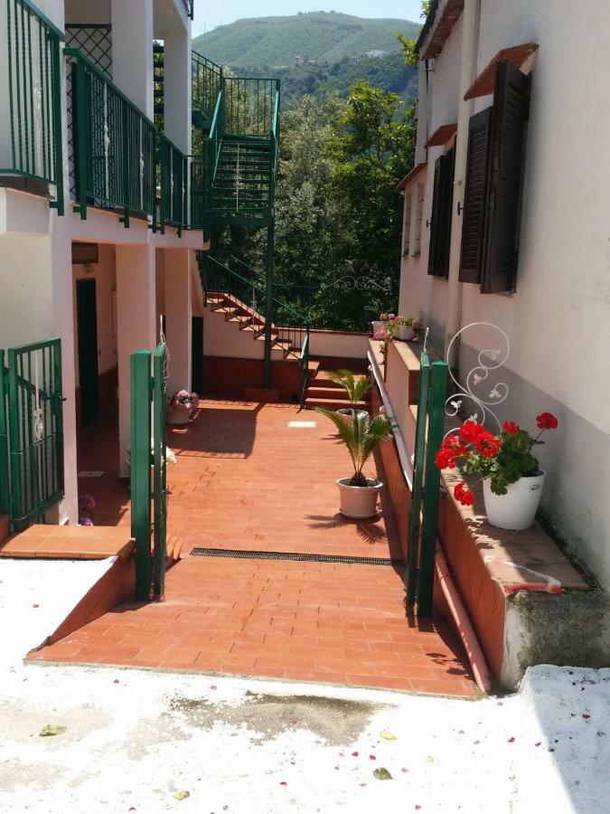 B&B Casa Vacanza Cioffi Vico Equense Exterior photo