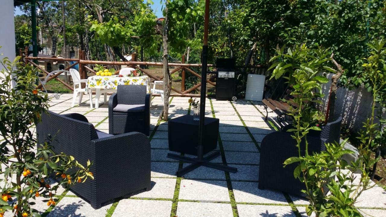 B&B Casa Vacanza Cioffi Vico Equense Exterior photo